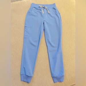 Figs High Waisted Zamora Jogger Scrub Pants- Small in Ceil Blue